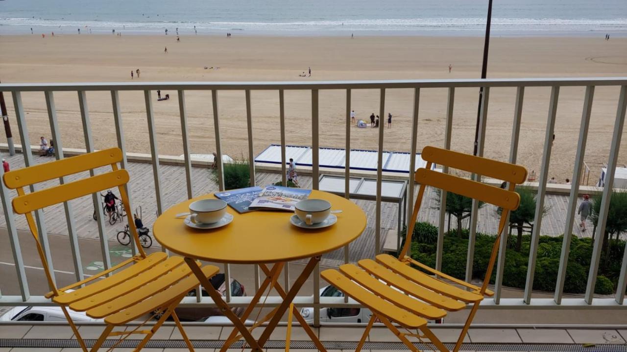 Le Calypso Apartment เลส์ซาบล์-โดล็อนน์ ภายนอก รูปภาพ