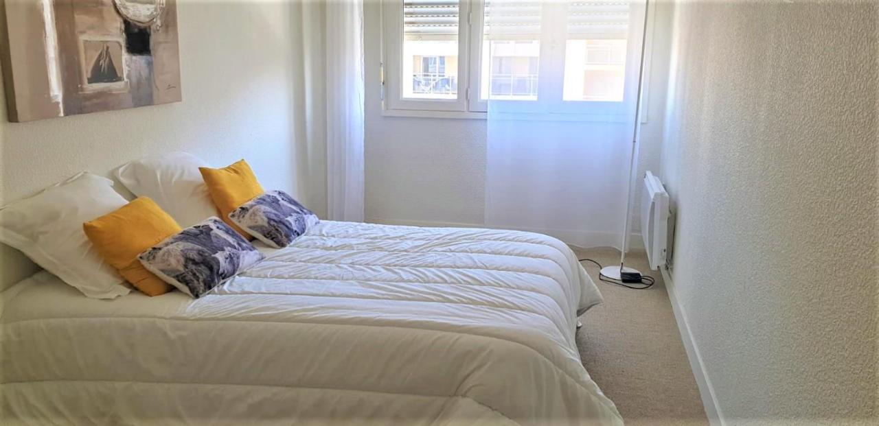 Le Calypso Apartment เลส์ซาบล์-โดล็อนน์ ภายนอก รูปภาพ